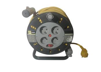 Przedłużacz bębnowy Diall 25m