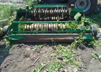 Podbieracz prasy John Deere z rotorem