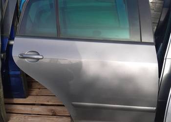 Volkswagen Golf Plus kolor LA7T drzwi Prawe tylne kompletne
