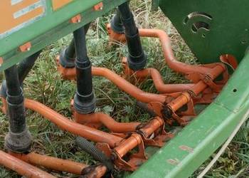 Siewnik zbożowy amazone d8 (nie fiona nordsten hassia