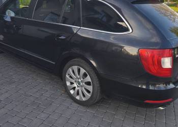 Skoda superb 2012 140 km