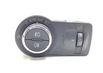 WŁĄCZNIK ŚWIATEŁ OPEL INSIGNIA A 13268707 08-17 PRZYCISK
