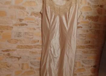 (42/44) (XL/XXL) Ekskluzywna, złota halka pod sukienkę z Londynu