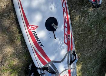 Sprzedam deskę windsurfingową