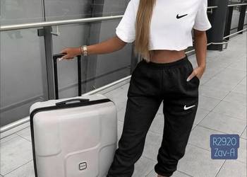 Zbieram zamówienie komplet dresów