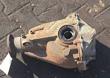 DYFERENCJAŁ TYŁ MITSHUBISHI PAJERO IV