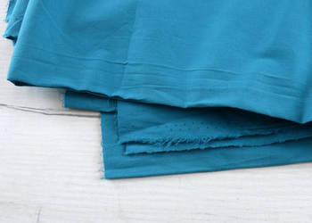 Turkusowa tkanina koszulowa, bawełna z elastanem - wyprzedaż tkanin