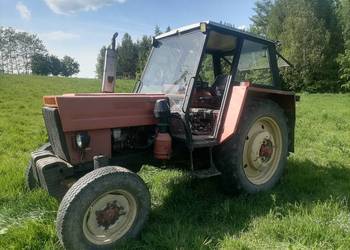 Mtz 82 z papierami Mtz 82 z papierami