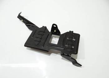 UCHWYT MOCOWANIE WZMACNIACZA BMW E60 6925443