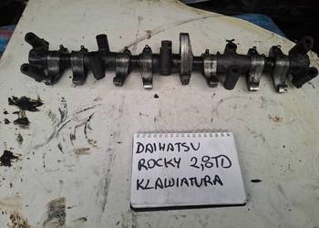 DAIHATSU ROCKY 2,8 TD klawiatura zaworowa