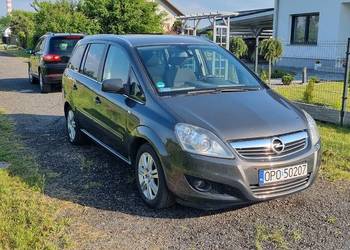 sprzedam Opel Zafira 2012 1.8benz +lpg