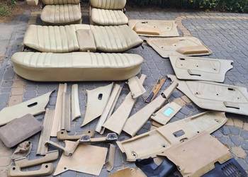 Fotele boczki komplet plastiki mercedes 123 sedan beczka