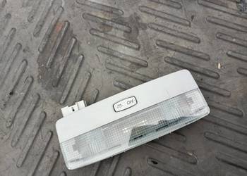 Lampka oświetlenie kabiny kanapa nissan primera P12 kombi