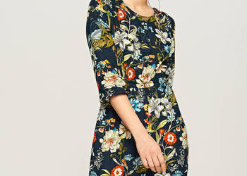 Sukienka Reserved 46 3XL midi w kwiaty kolorowe granatowa floral wiskoza Sukienka Reserved 46 3XL midi w kwiaty kolorowe granatowa floral wiskoza