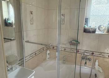 Parawan nawannowy szklany rozglądamy