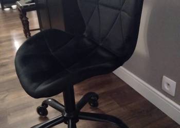krzesło do biurka
