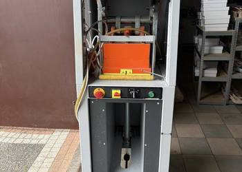 Prasa do spodów Iron Fox AS1800K49