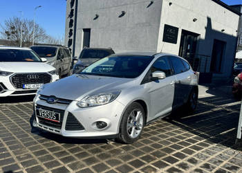 Ford Focus 1.6 diesel Titanium 115KM As. parkowania klima hatchback multif…