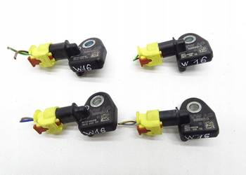 CZUJNIK SENSOR UDERZENIA UDERZENIOWY LEON III 3Q0959351A