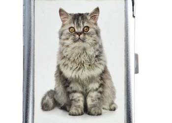 Papierośnica z Wbudowaną Zapalniczką Płomieniową i Wzorem Kota Brytyjskiego