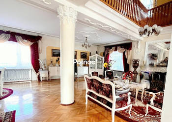 Wyjątkowy dom w centrum z przestrzenią usługową!