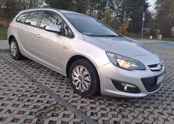 Opel Astra J 1.4 LPG Kombi 2014r