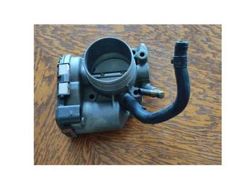 Bosh przepustnica audi 06b133062h