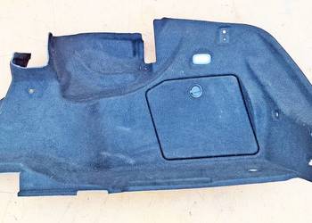 MERCEDES W204 BOCZEK BAGAŻNIKA LEWY W204 SEDAN A2046905526