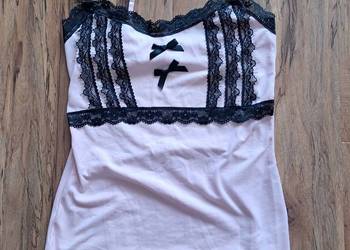 nowa bluzeczka w kolorze pudrowego różu, rozmiar S brak metki