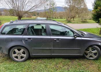 Volvo V50 T5