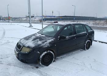 Skoda Fabia 1,2 na części, ostatni drift '04 kombi