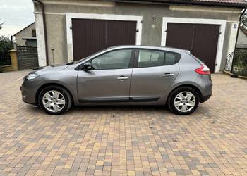 Renault Megane 3  1.6 benzyna 110 KM 2011 r.
