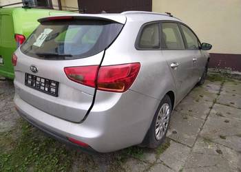 KIA CEED JD 1,6 GDI 2014 pali i jeździ może być też na części POLECAM! ! !
