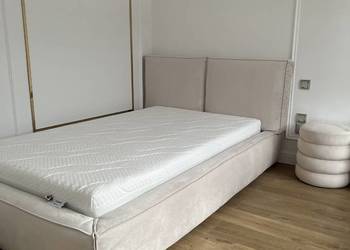 Beżowe luksusowe Łóżko Cushions z pojemnikiem do przechowywania 140x200 cm