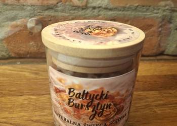 Świeczka wyklejona bursztynem. Handmade