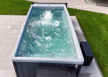 BASEN OGRODOWY 8000L Z PRZECIWPRĄDEM, POMPĄ CIEPŁA