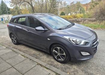 Hyundai i30 2016 lift 1.6 benzyna bezwypadkowy bogate wyposażenie