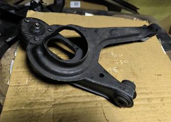 Polonez  FSO wachacz przedni lewy górny