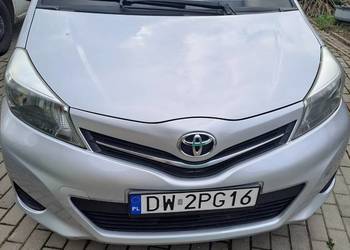 Sprzedam tanio toyotę YARIS 1.0 2012rok