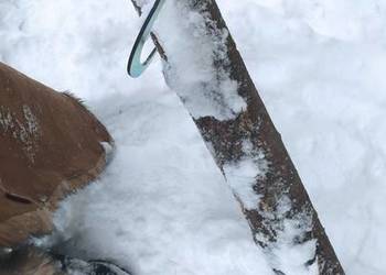 Chwytak ręczny do drewna 35 cm- mocne!