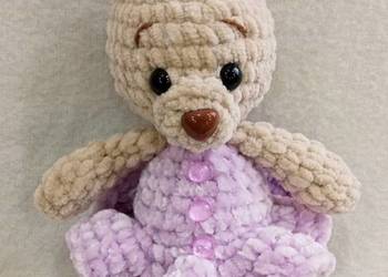 Miś wykonany na szydełku