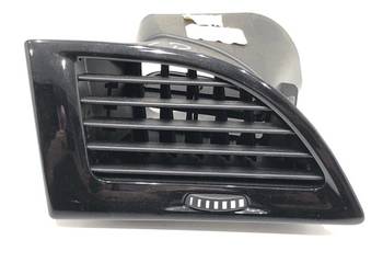 KRATKA NAWIEWU LEWY PRZÓD RENAULT MEGANE III 09-15 Kombi WENTYLACJI