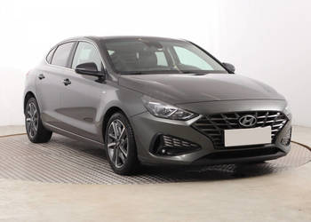 Hyundai i30 Fastback 1.5 T-GDI MHEV