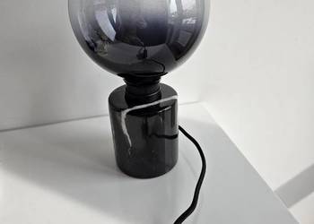 Czarna lampa stołowa dekoracyjna marmur z żarówką Ikea