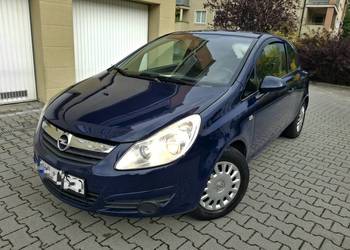 Opla Corsę - Auto z polskiego salonu.