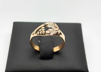 Zloty pierścionek pr 583 2,55g (Rozmiar 15)