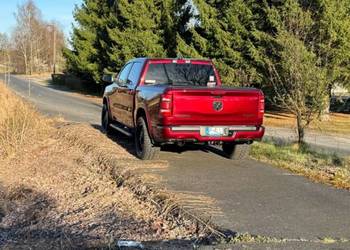 Dodge RAM 1500 5.7 HEMI V8 | 2021 | Bordowy  | Zadbany | zamiana wymiana