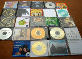 Sprzedaję swoją kolekcję płyt CD: medytacja, rock, pop, taniec