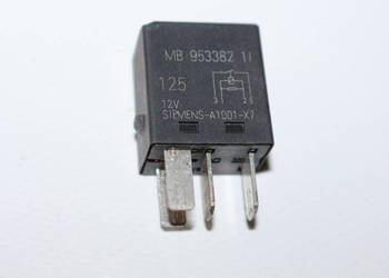 MITSUBISHI CARISMA PRZEKAŹNIK SIMENS A1001-X7 125 MB953382
