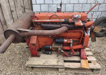 Silnik international 531